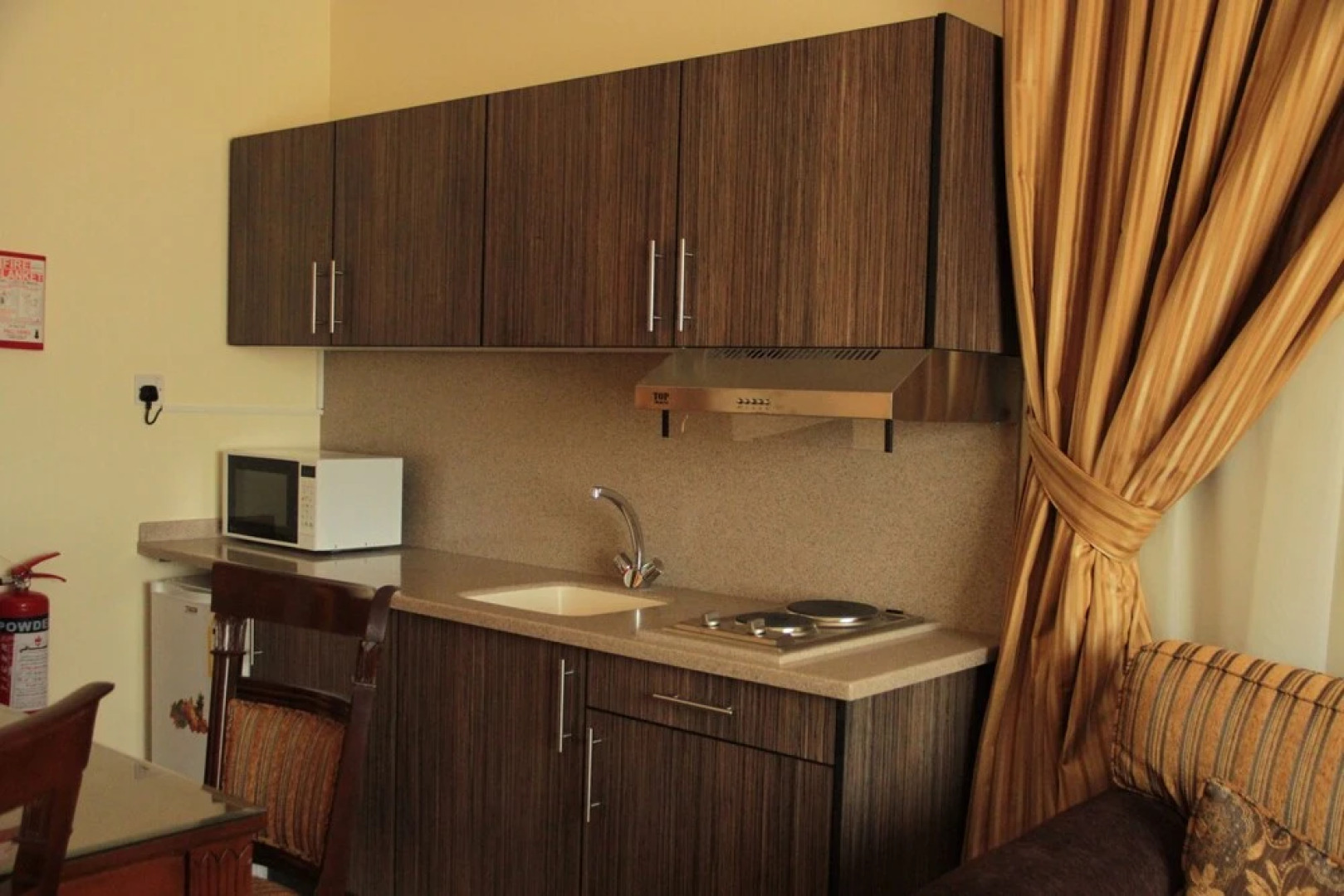 Al Rabitah Al Fondoqeiah Apartments