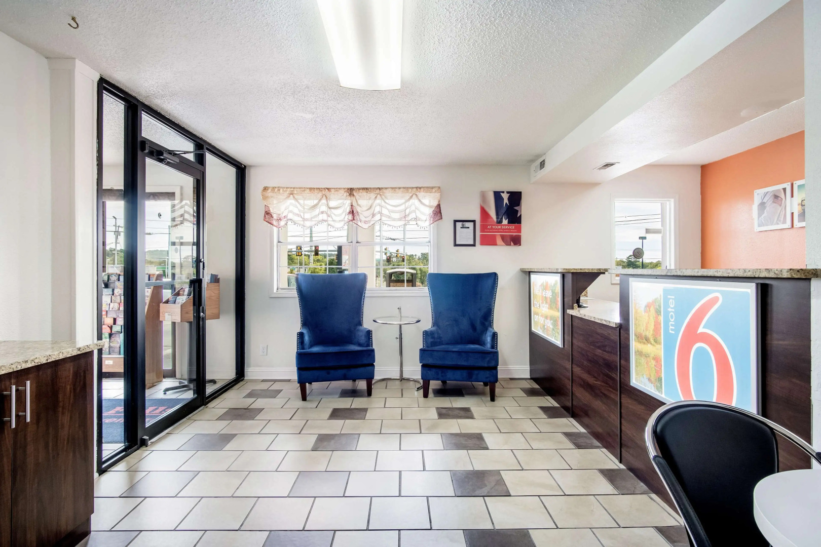 Motel 6 East Ridge, TN