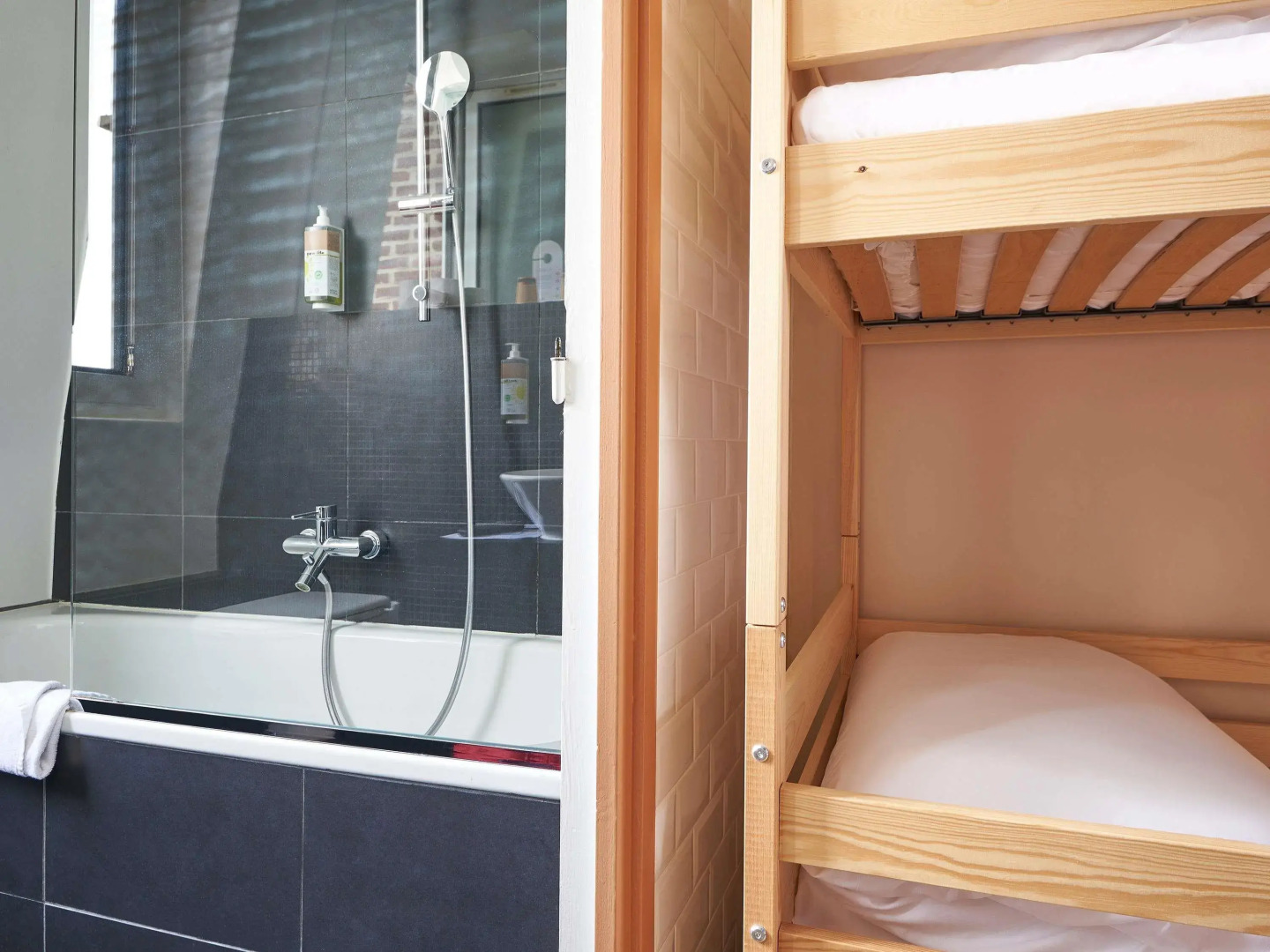 Greet Hotel Boulogne Billancourt Paris