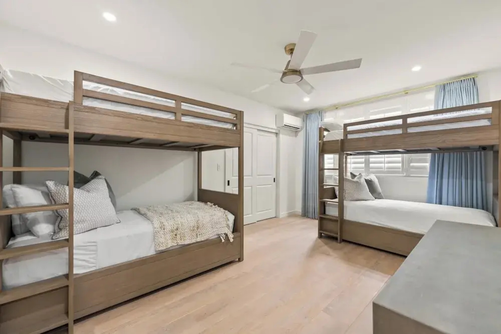 Palione Papalani by Avantstay New $1.5m Remodel Steps From Kailua Beach w/ Private Pool & Hot Tub