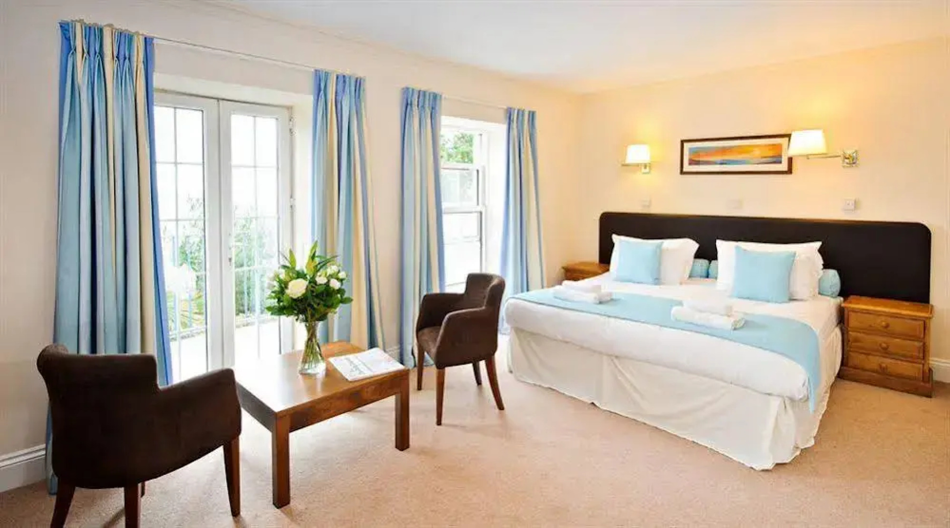 The White House Hotel