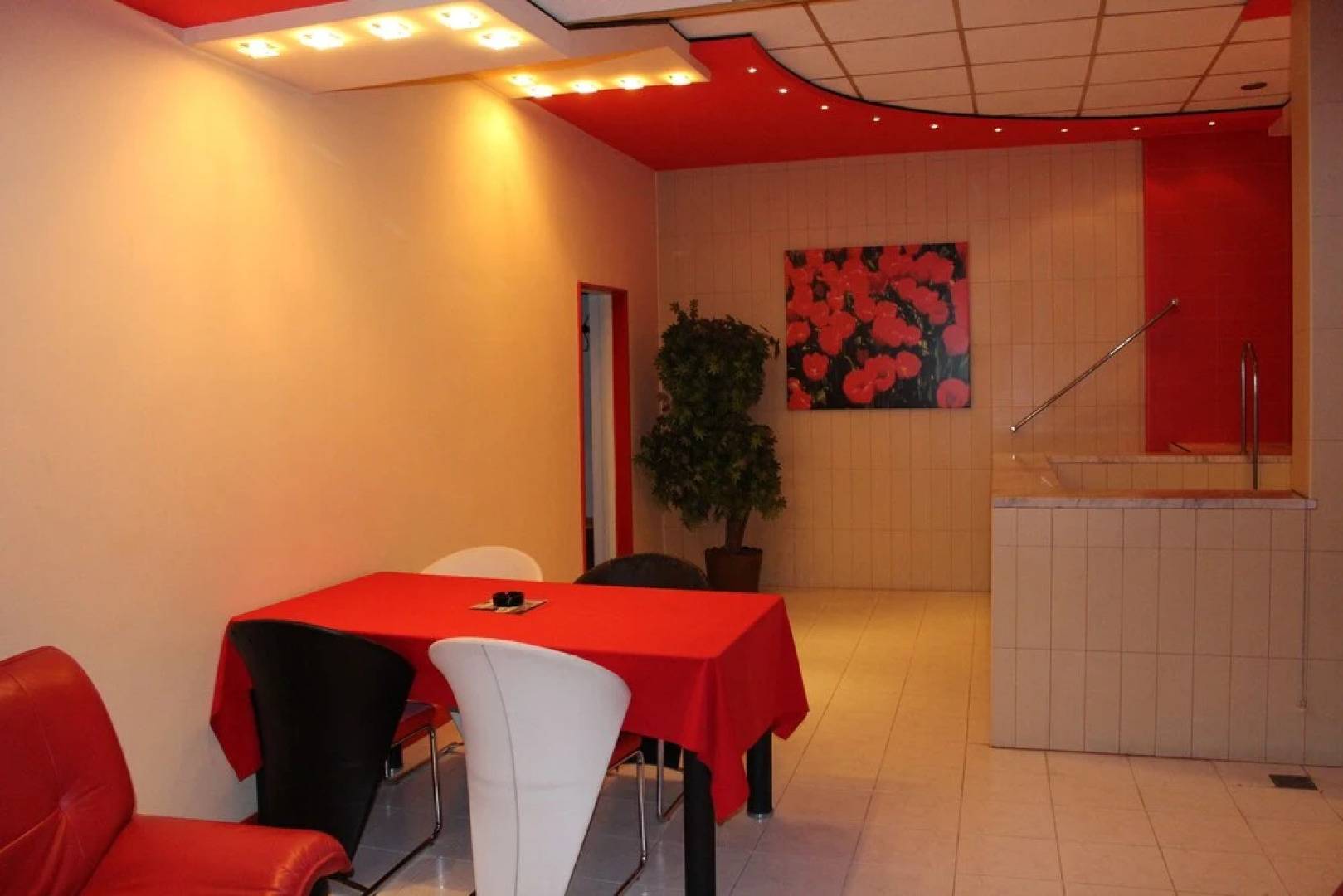 No Problem Hotel at Glinka Street