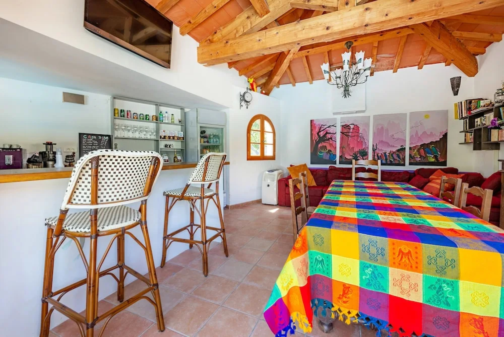 Casa Dina