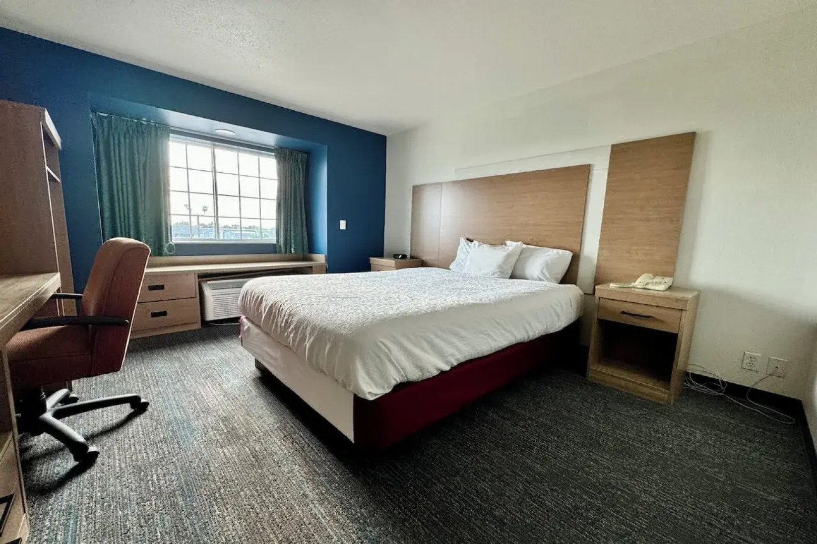 Super 8 By Wyndham Fargo Airport