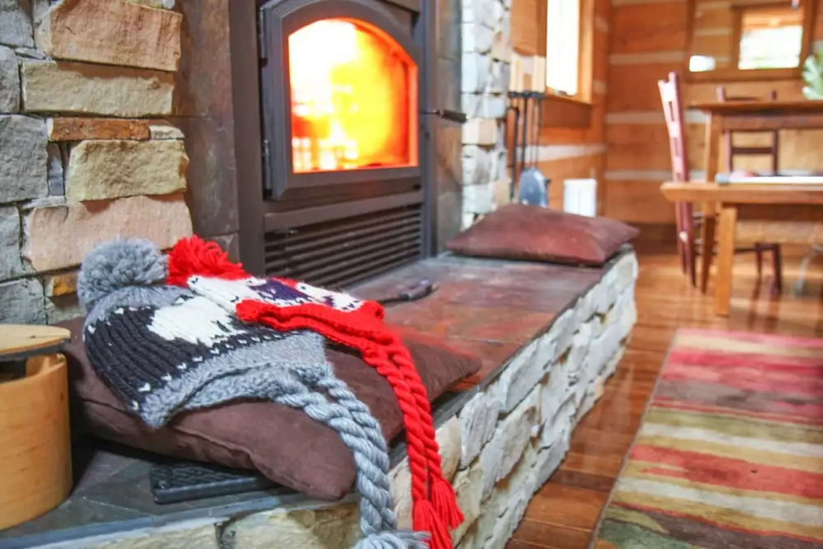 90presow 3 Bedroom Cabin