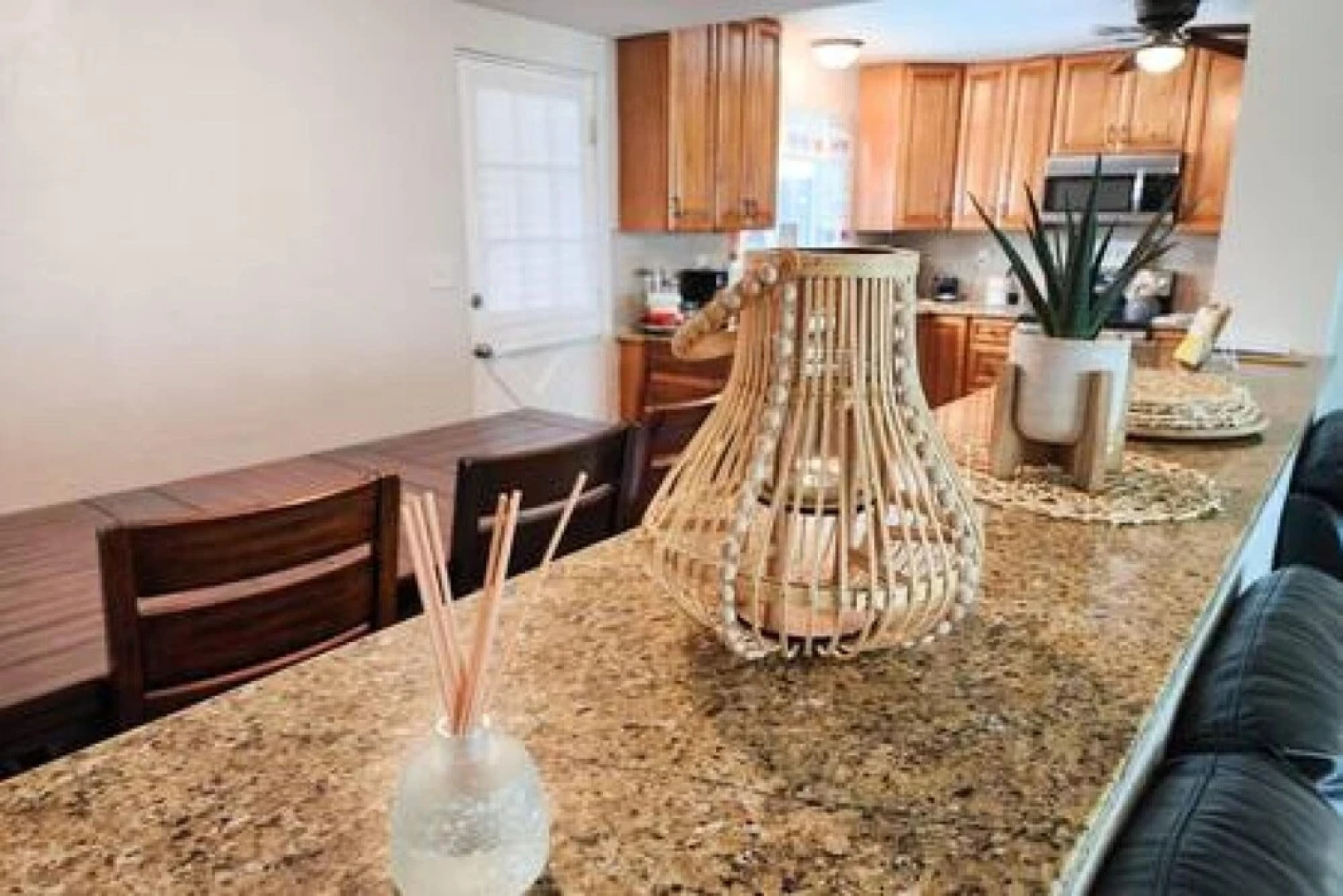 Cozy 4-Bedroom Beachside Home
