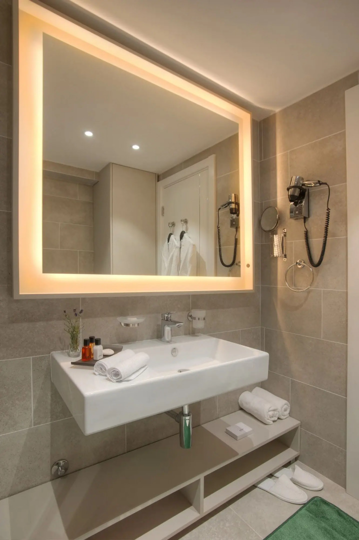 Fontana Hotel & Gastronomy