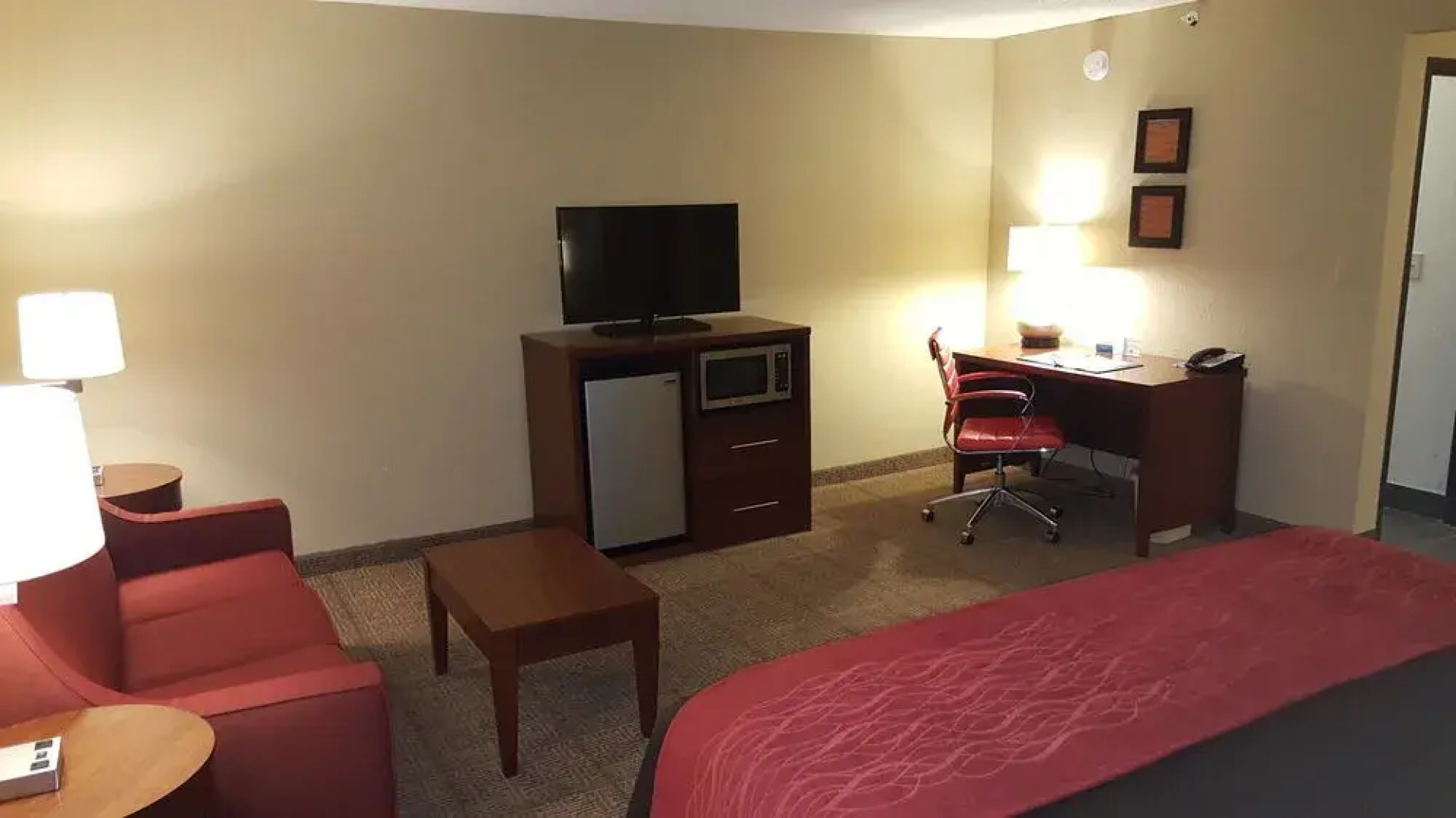 Kensington Inn & Suites