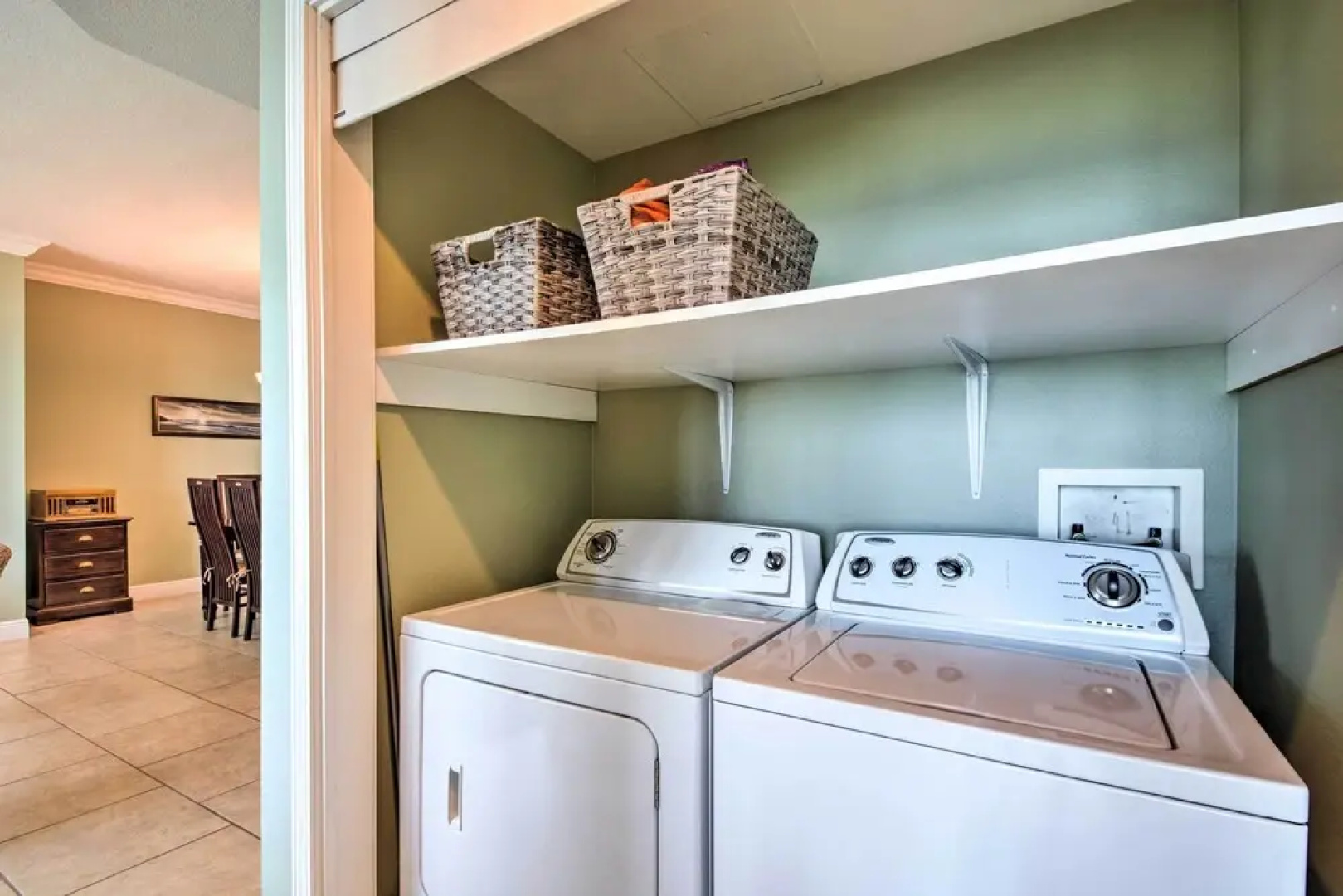Pensacola Beach Resort Condo With Beach Access!