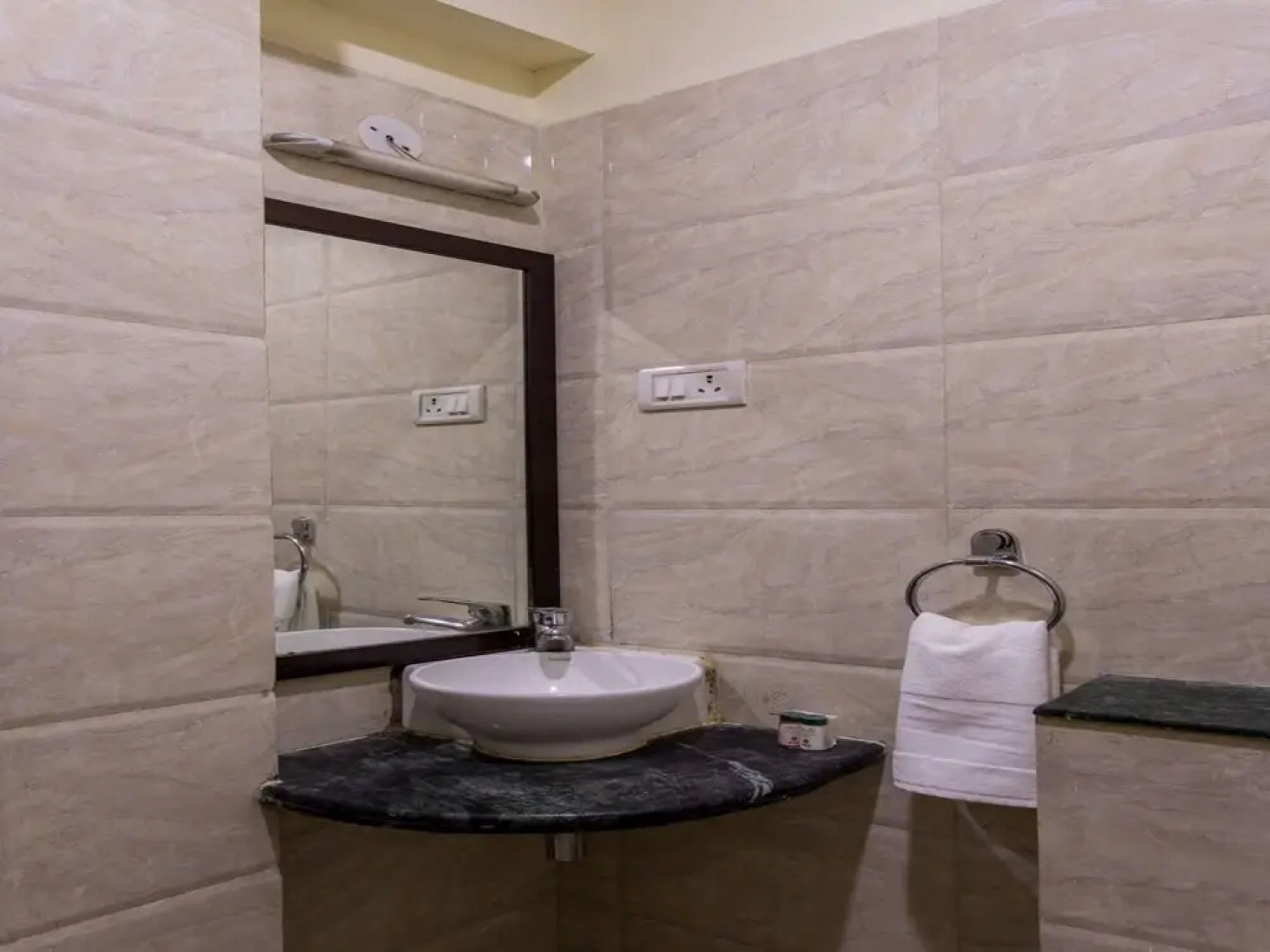 Hotel Glory Palace