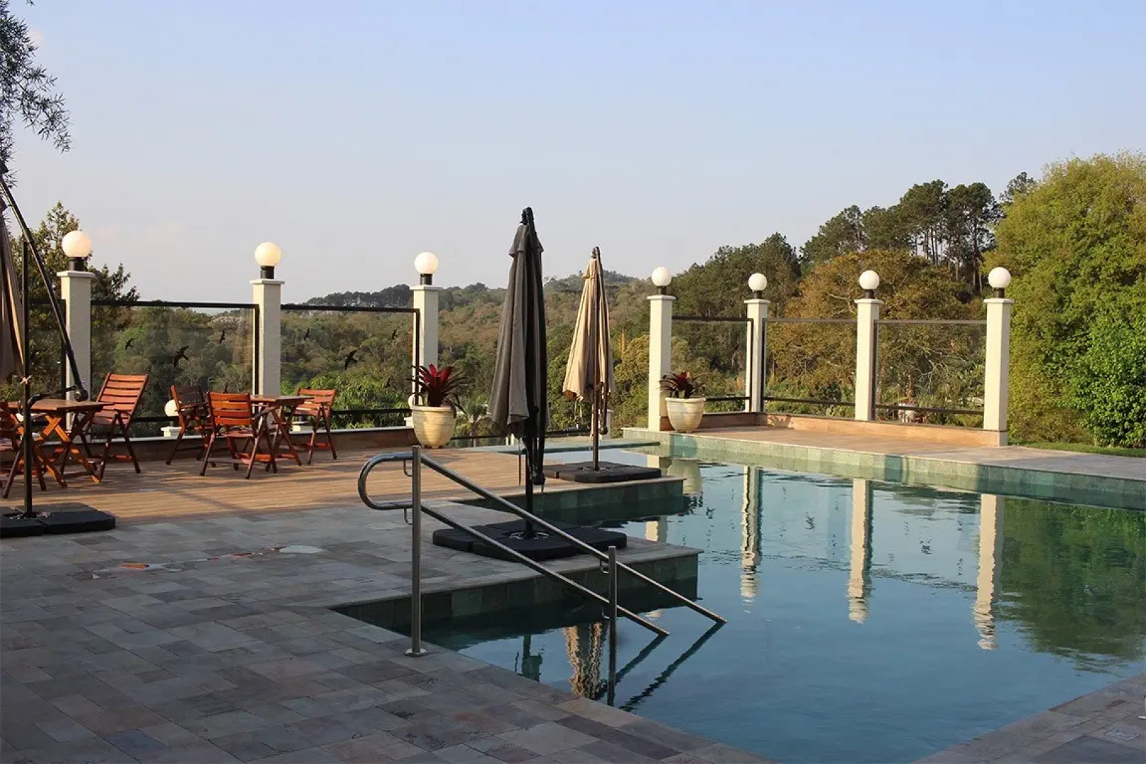 Bristol Villaggio Rosa Arujá