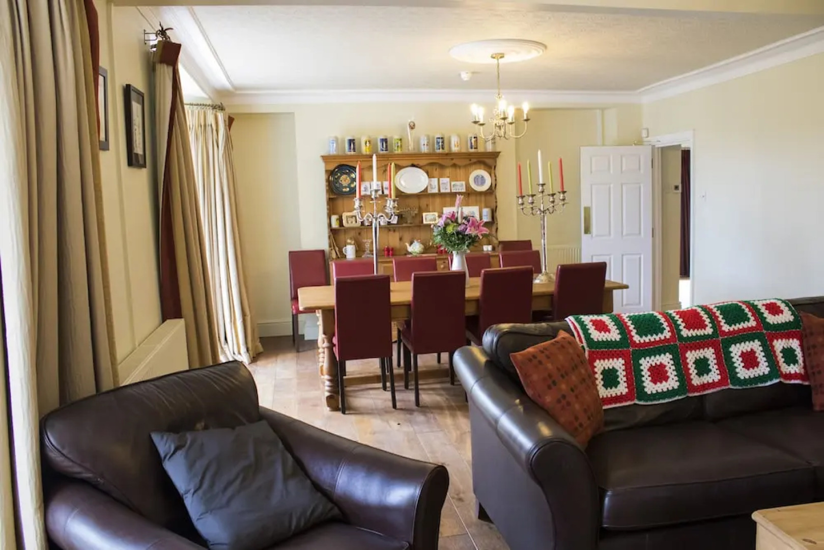 The Grange Guesthouse, Cefn-Coed