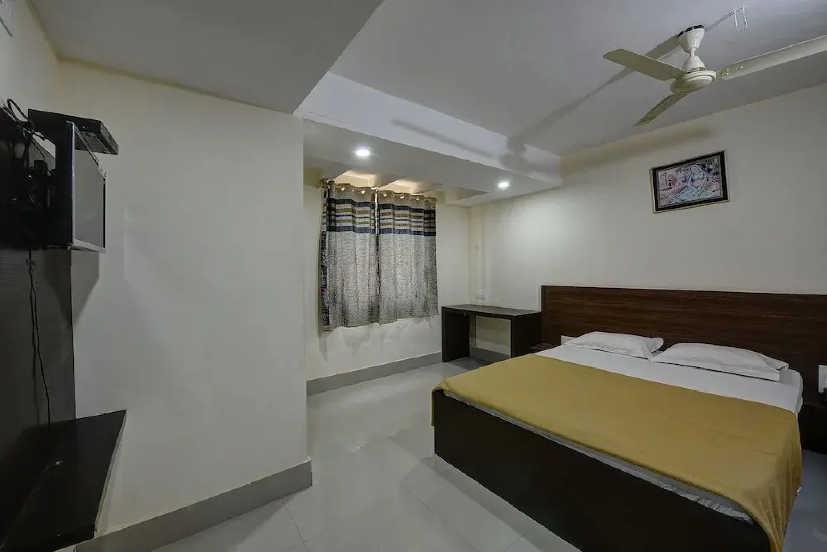 SPOT ON 37153 Karavali Paradise