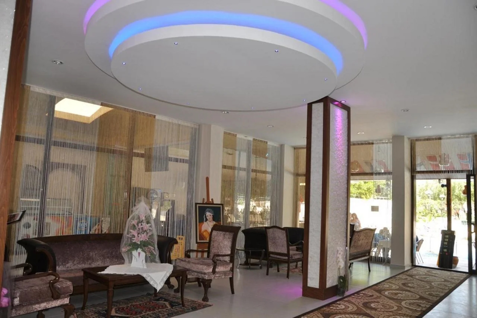 Kleopatra South Star Apart