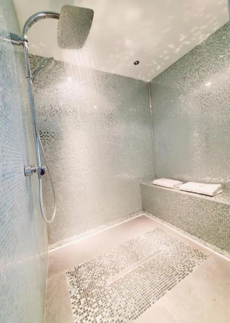 Appartement de standing en bord de lac