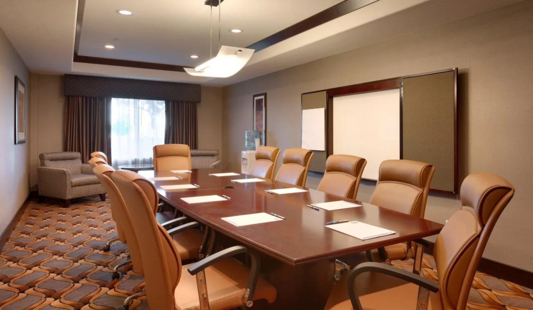 Holiday Inn Express & Suites Grand Junction by IHG