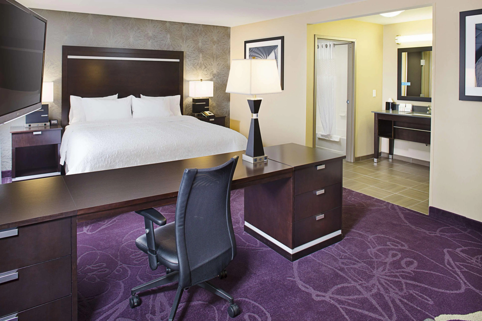 Hampton Inn & Suites Lansing West