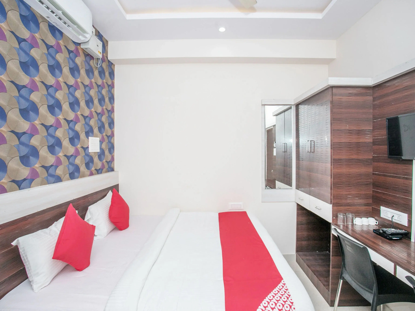 OYO 15270 Atithi Residency