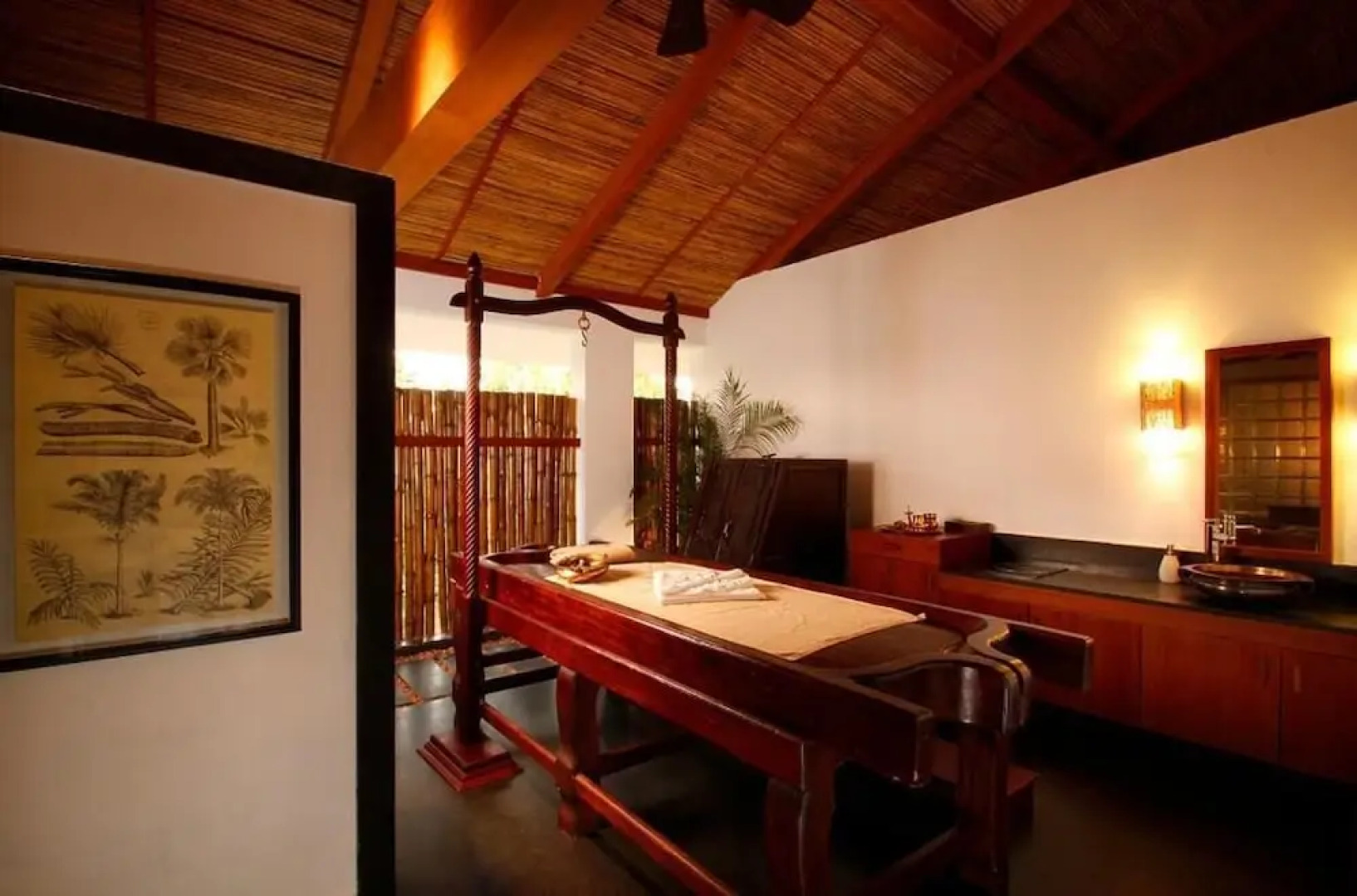 Plumeria Lake Resort & Spa