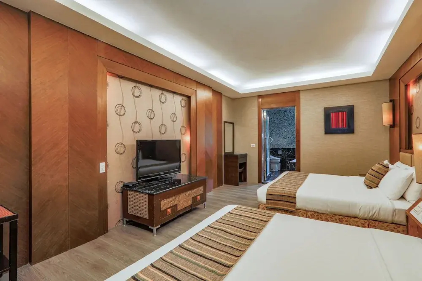 Sunrise Hot Spring Hotel