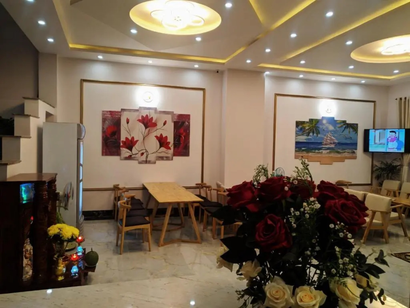 Hoang Gia Hotel Con Đao