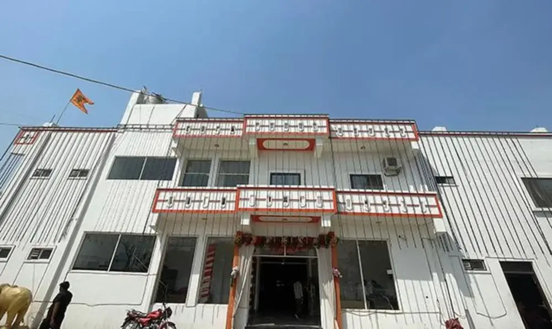 Fabhotel Kalawati Palace