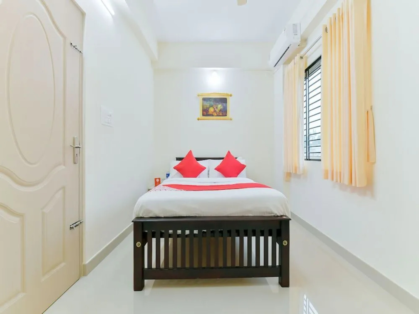 OYO 14865 Home Modern 2BHK Kochi Airport