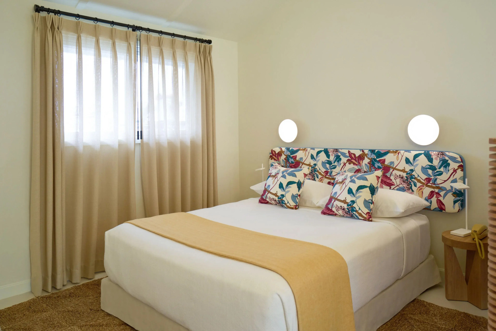 Silver Sands Motel & Beach Bungalows