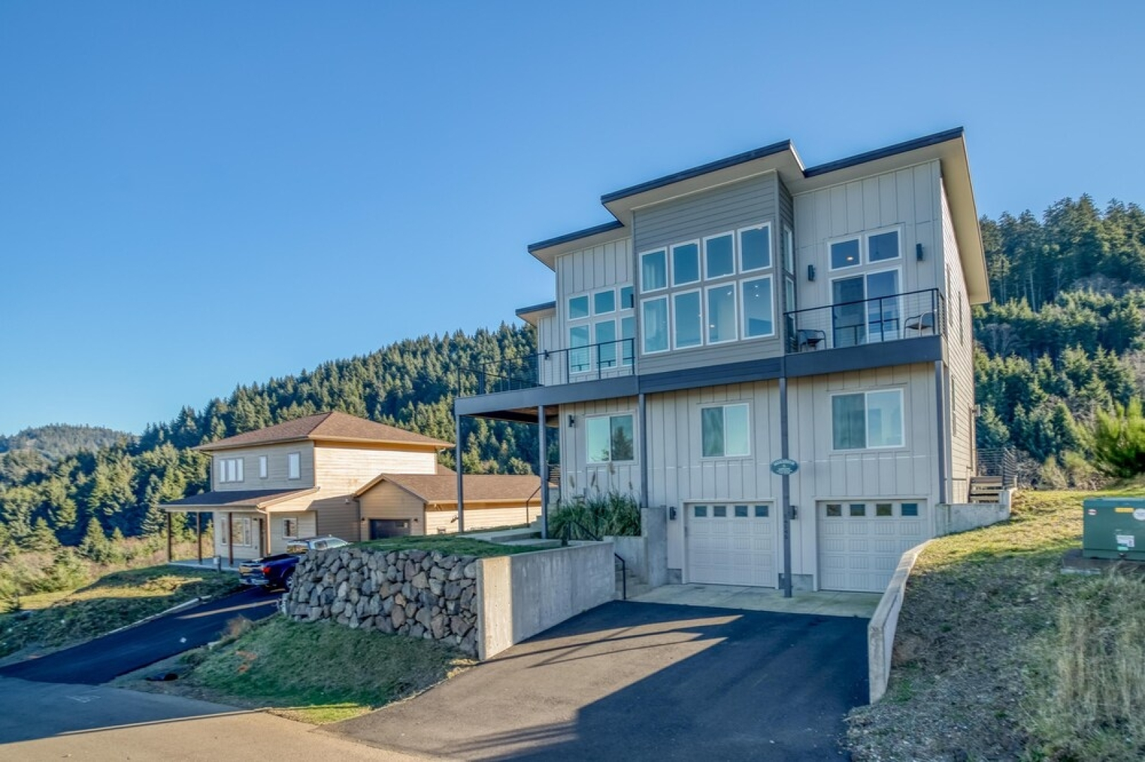 Neskowin South Beach Home