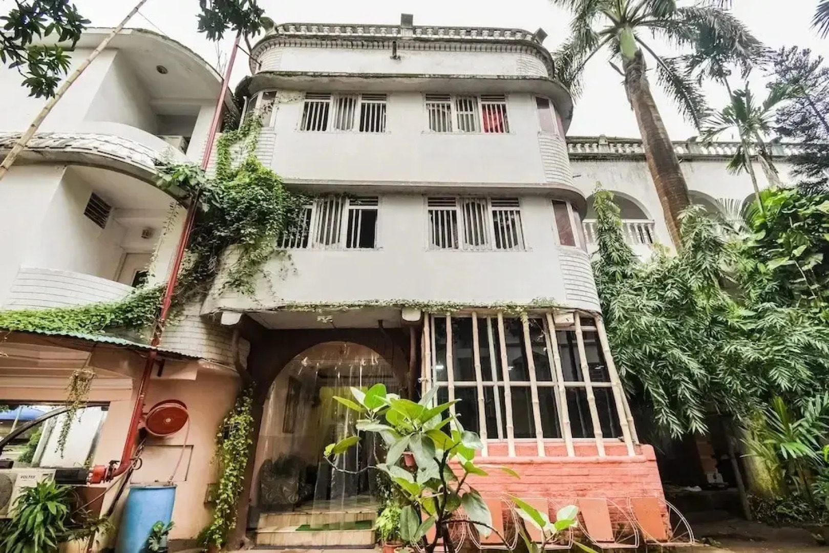 The Hotel Park by OYO Rooms