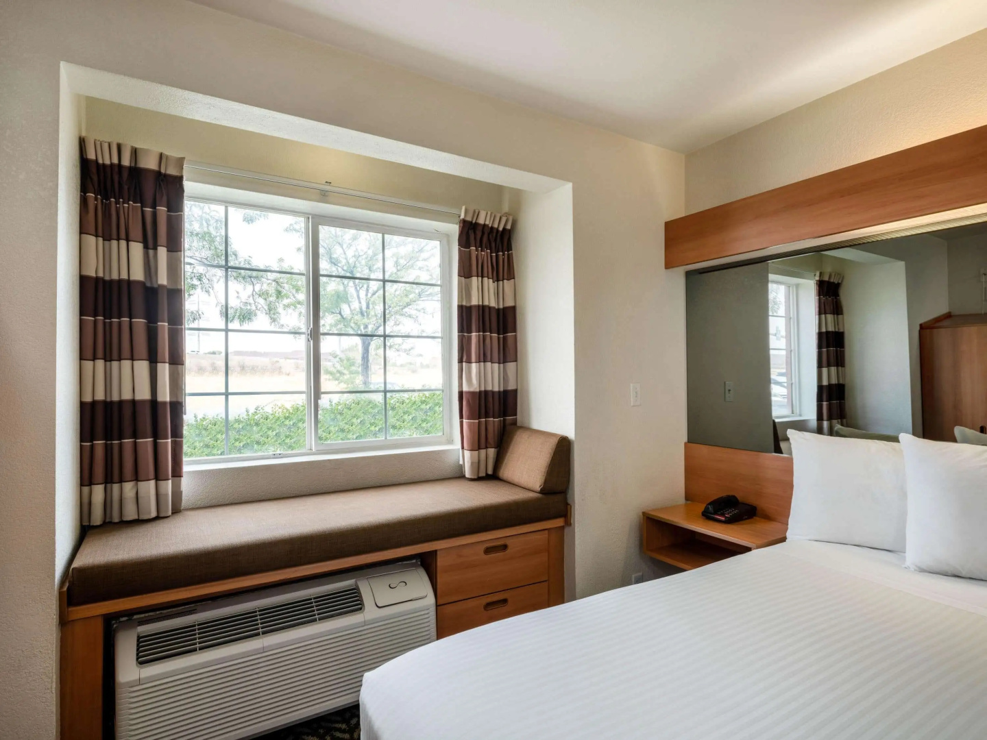 Microtel Inn & Suites by Wyndham Salt Lake City Airport
