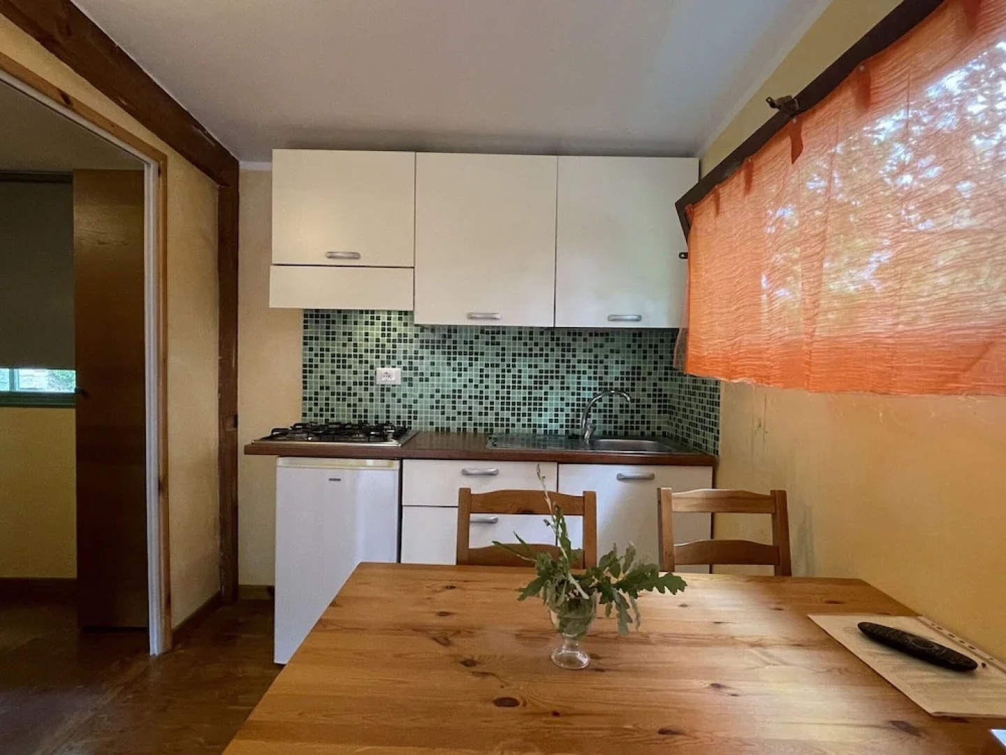 Snug Mobile Home in Toscana With Garden