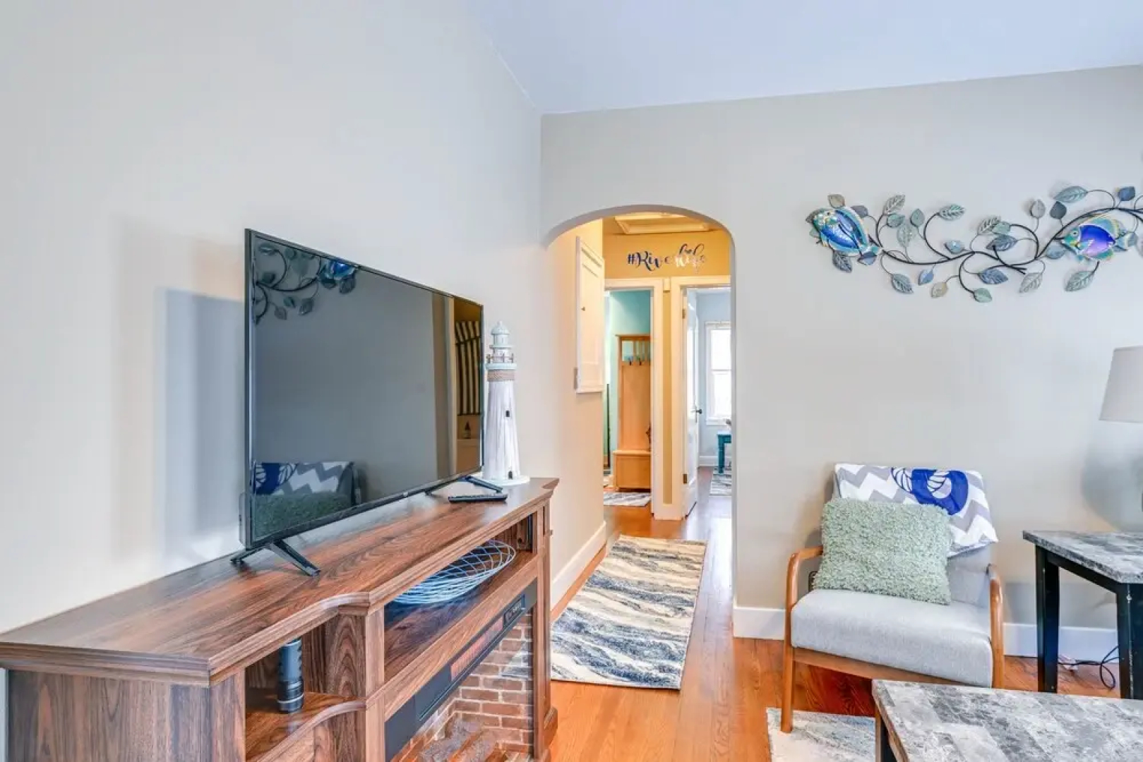 Cozy Wausau Home w/ Fireplace & Hot Tub Access