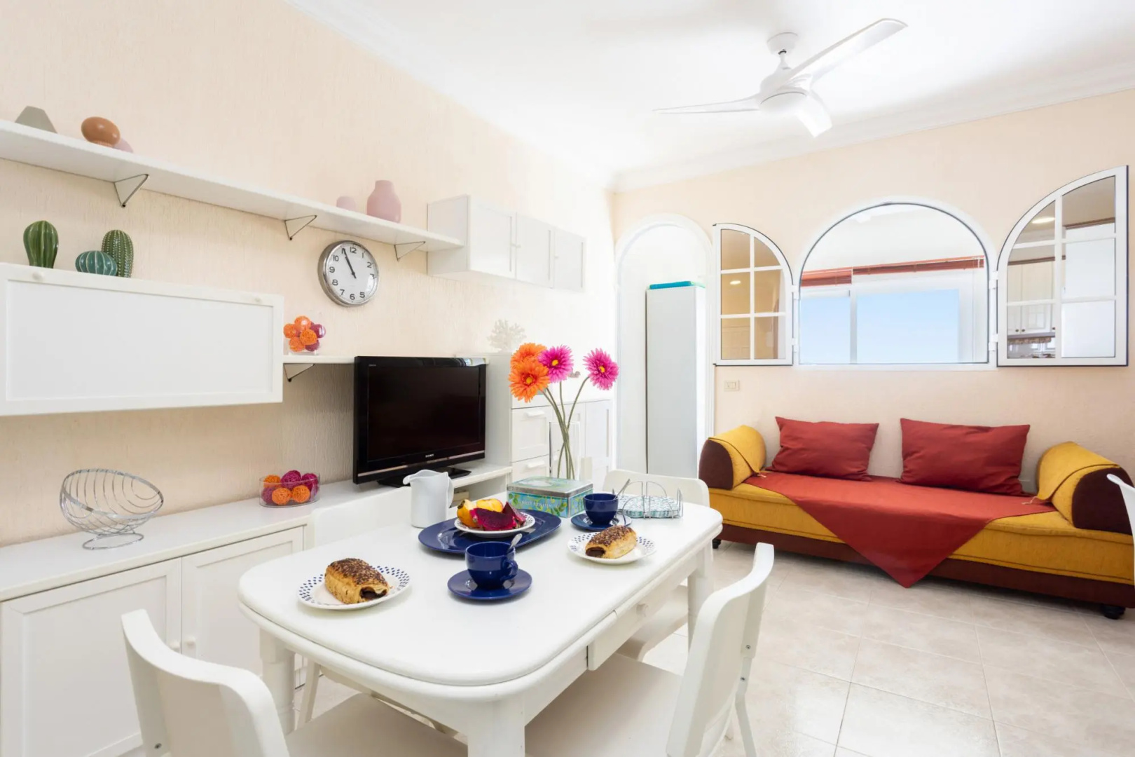 Home2Book Beach Front Las Gaviotas