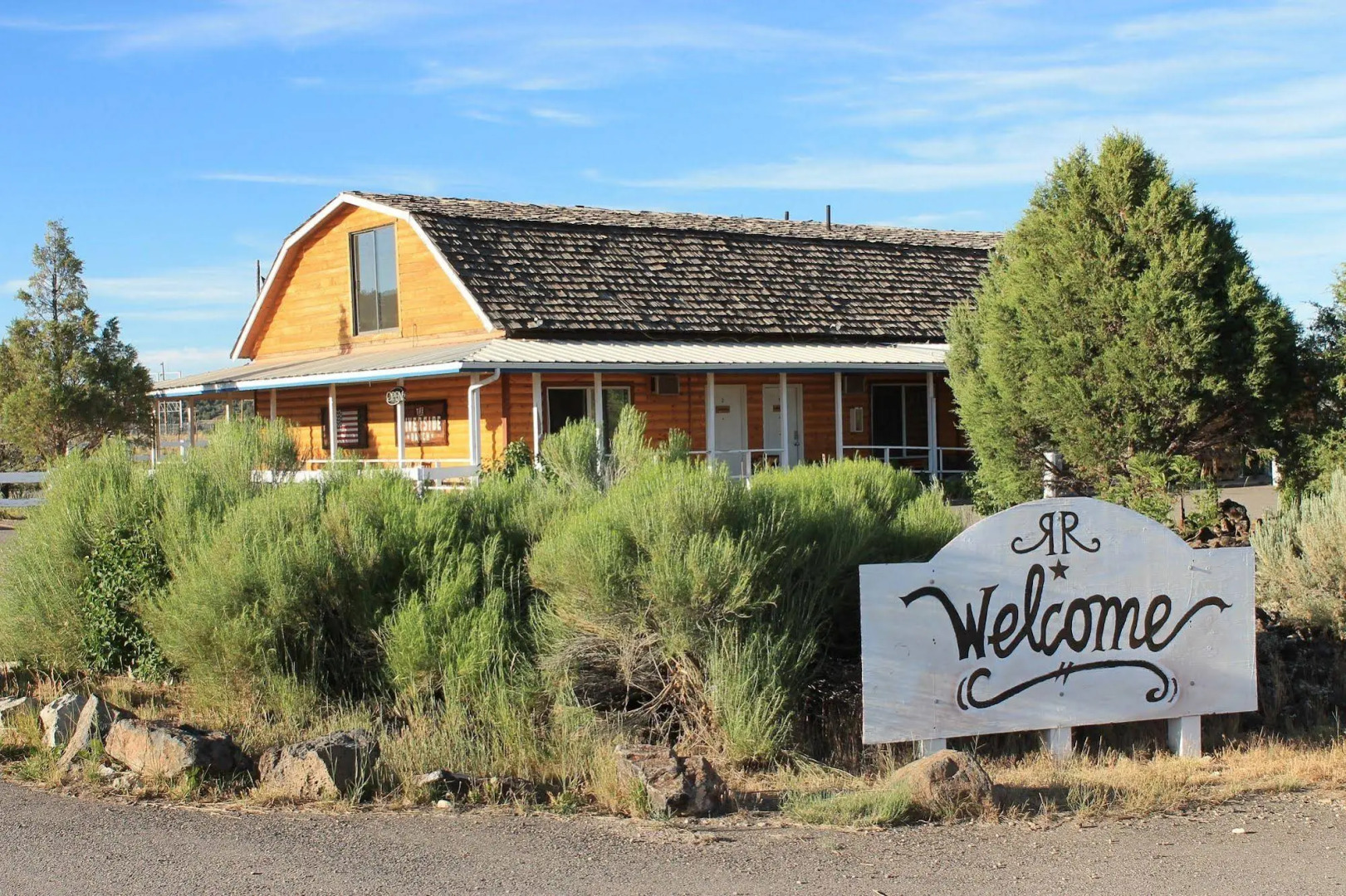 The Riverside Ranch RV Park, Motel & Campground