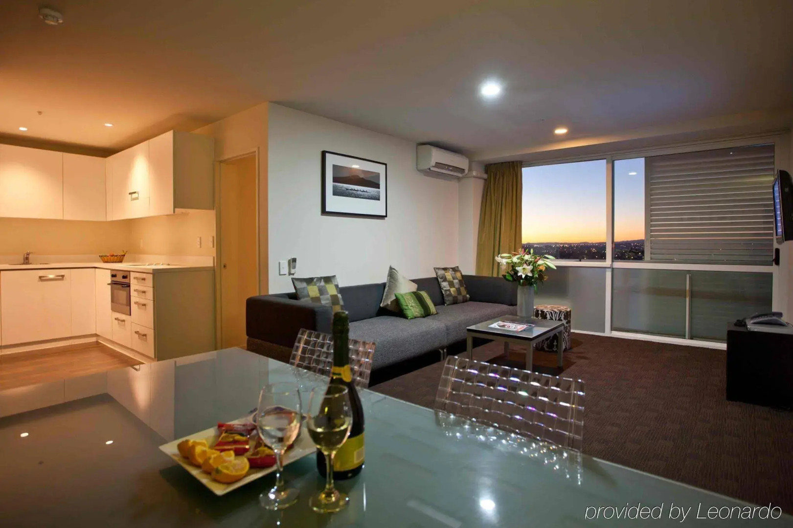 The Quadrant Hotel & Suites