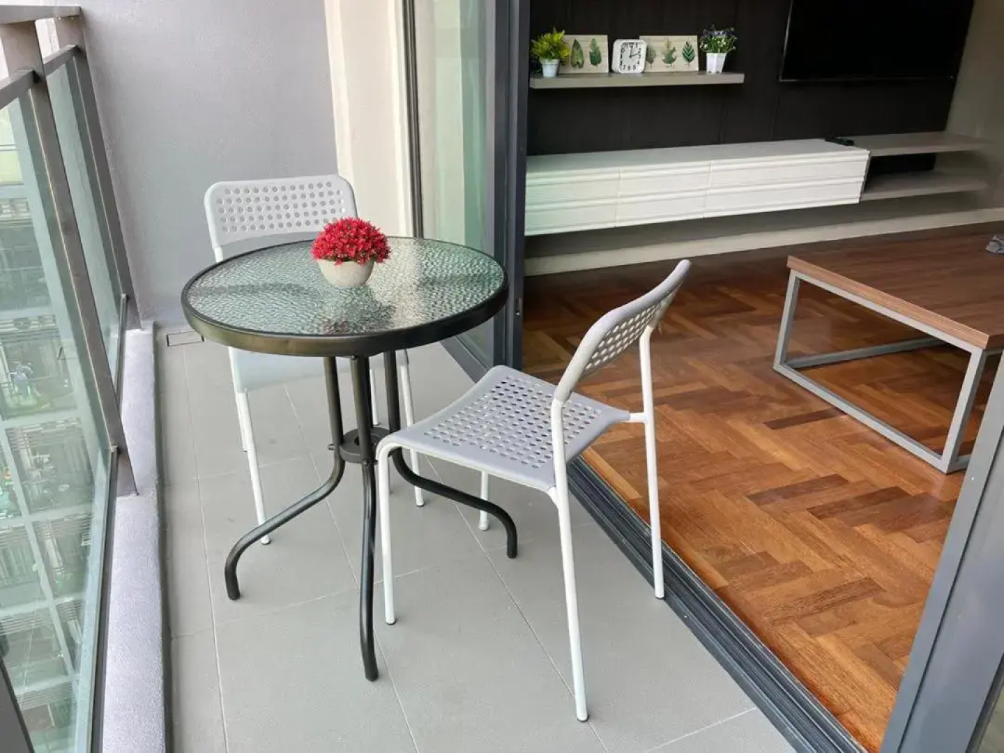 Charming & Cozy Premier Suites @ Vista Residence