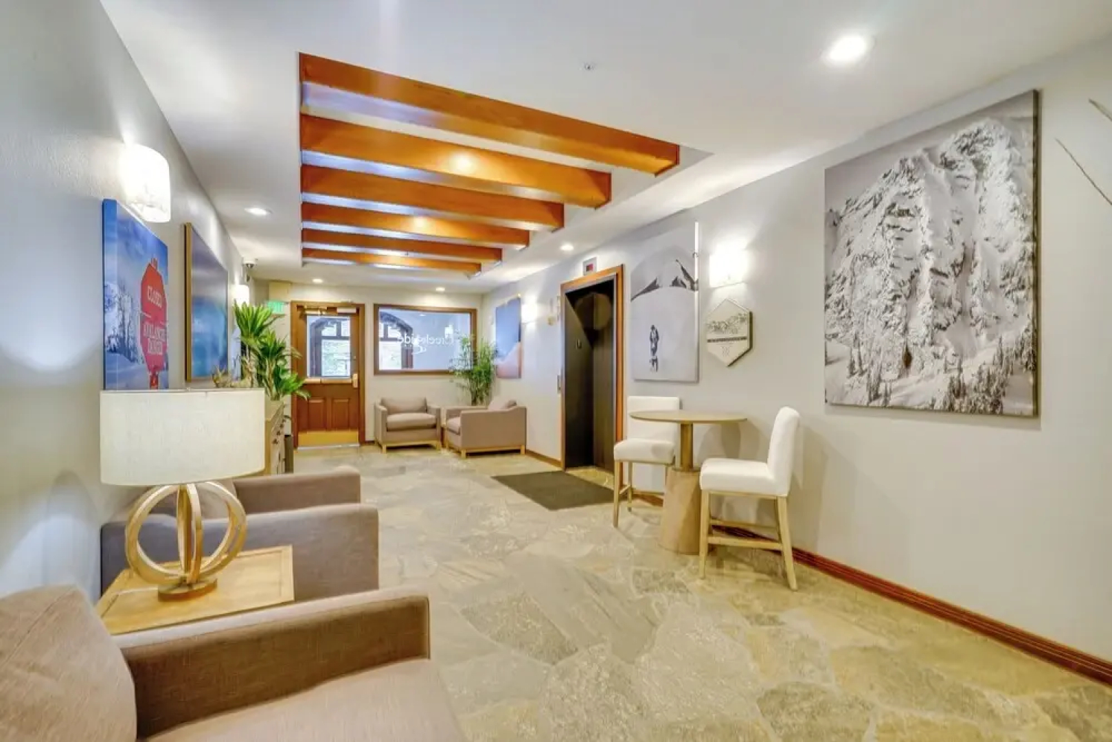 Ski-in/ Out Solitude Ski Village Condo w/ Hot Tub