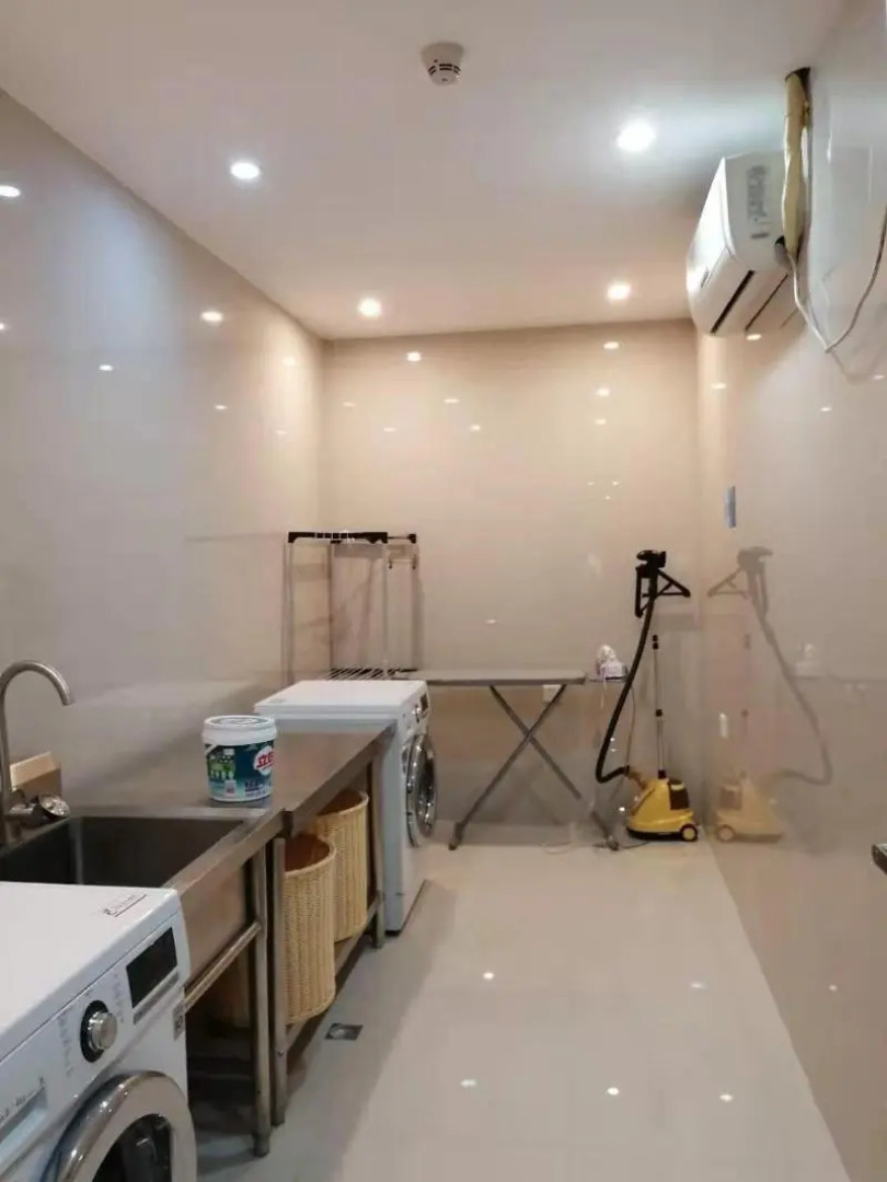 Echarm International Hotel Canton Tower Pazhou Convention and Exhibition Center Lujiang Metro Station Branch - Free Shuttle Bus to Canton Fair Complex During Canton Fair Period