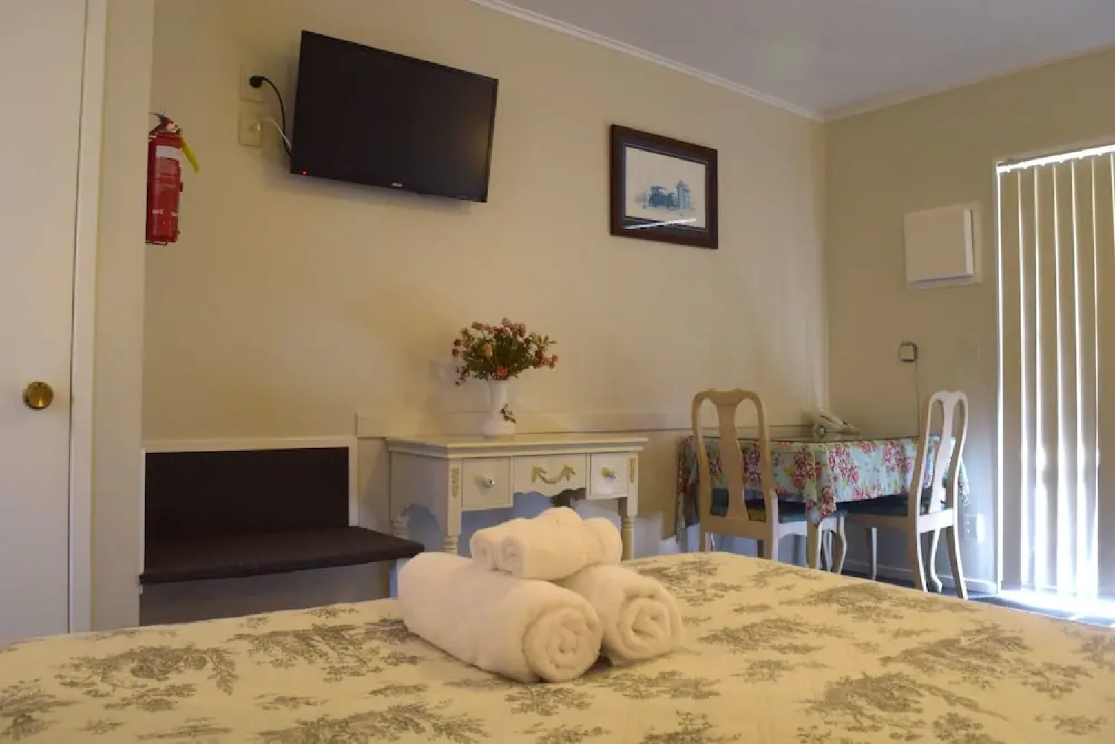 Papakura Monument Motor Lodge