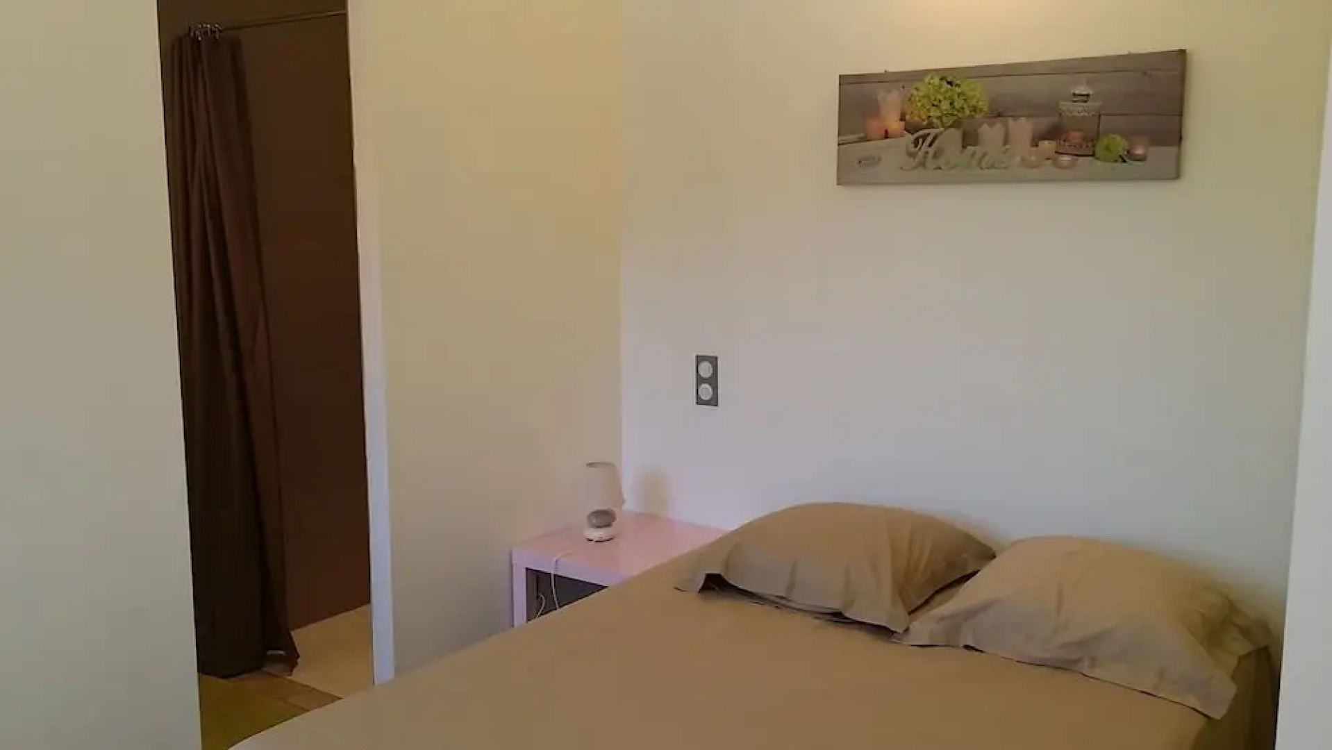 Appartements dans villa moderne