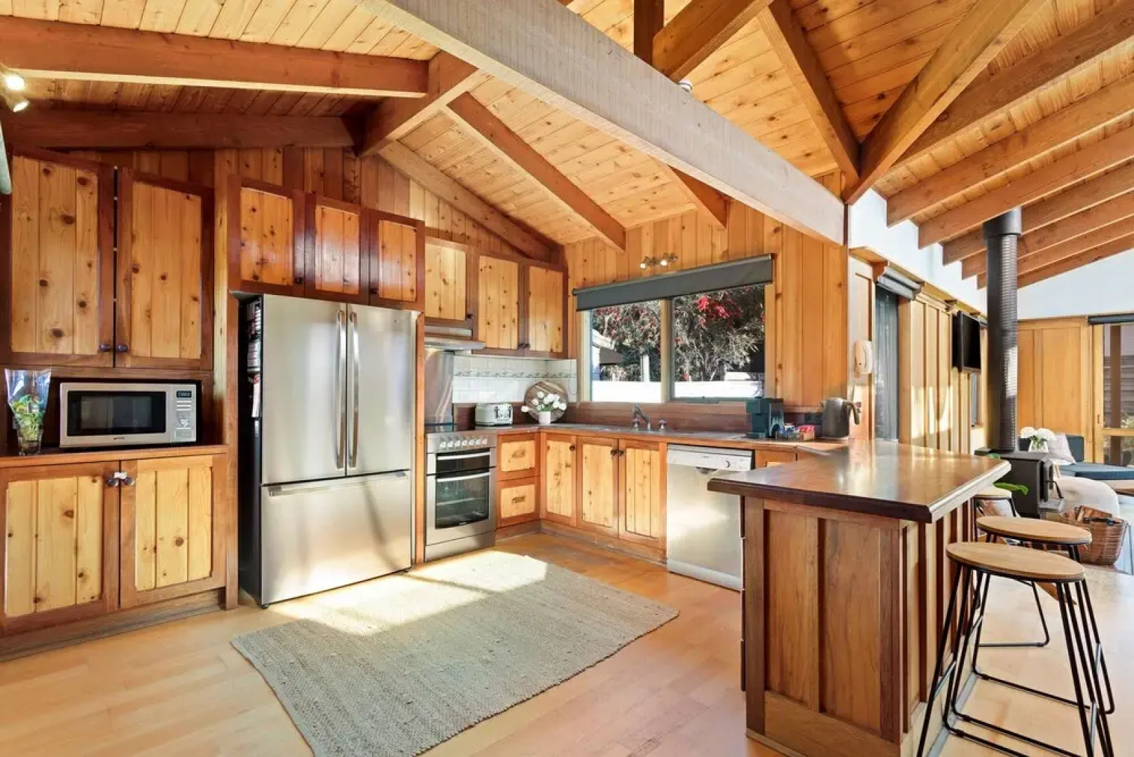 Aireys Rustic Chic - Rejuvenate Stays