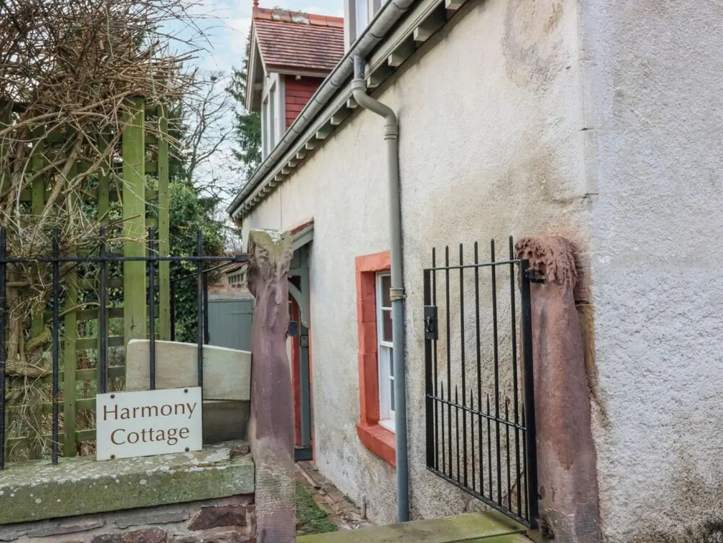 Harmony Cottage - Harmony Gardens
