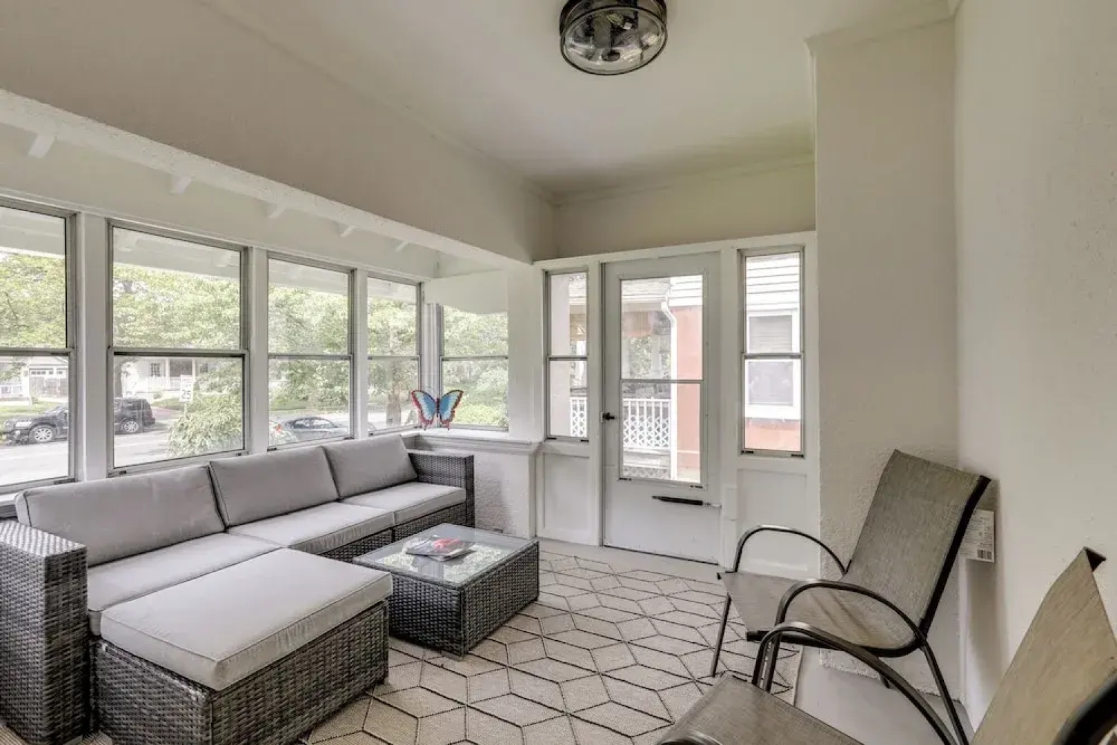 1 Mi to Beaches & Boardwalk: Asbury Park Retreat