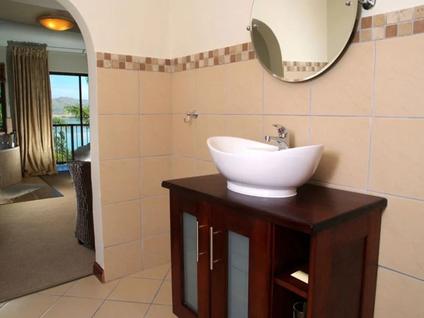 La Dolce Vita Guest House