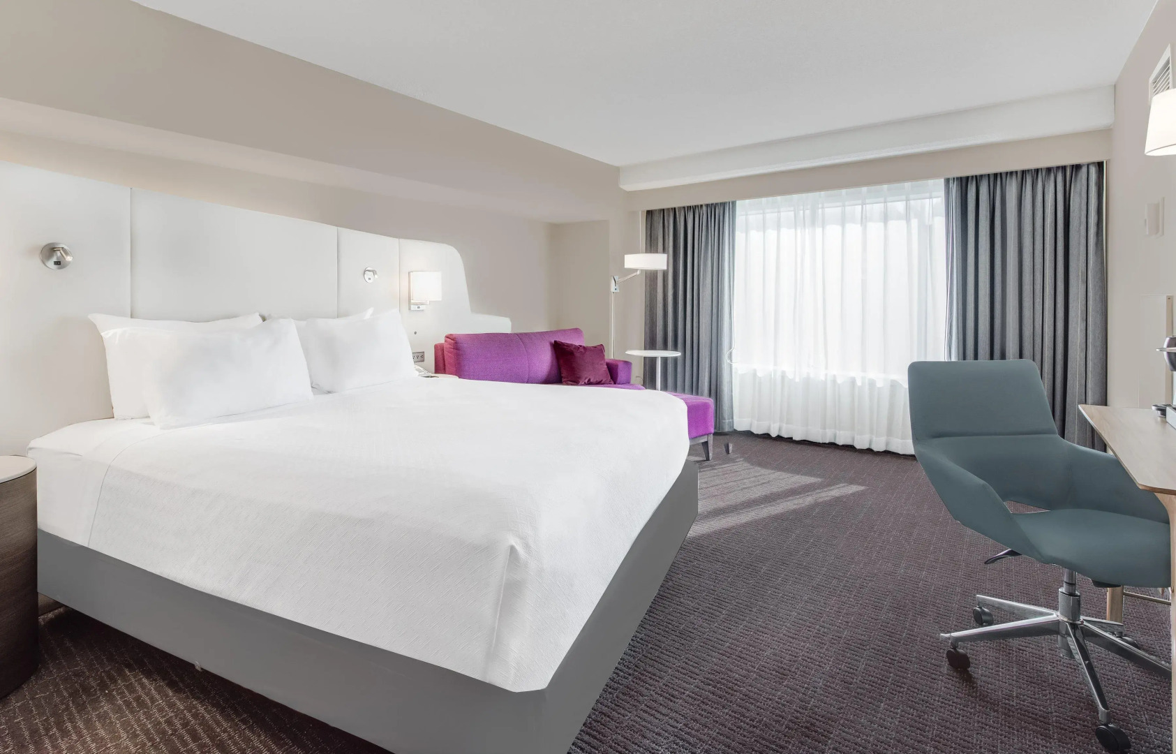 Crowne Plaza Cleveland at Playhouse Square by IHG