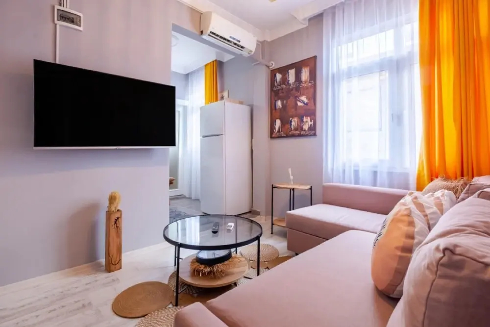 Spectacular Flat Near Bagdat Street in Kadikoy