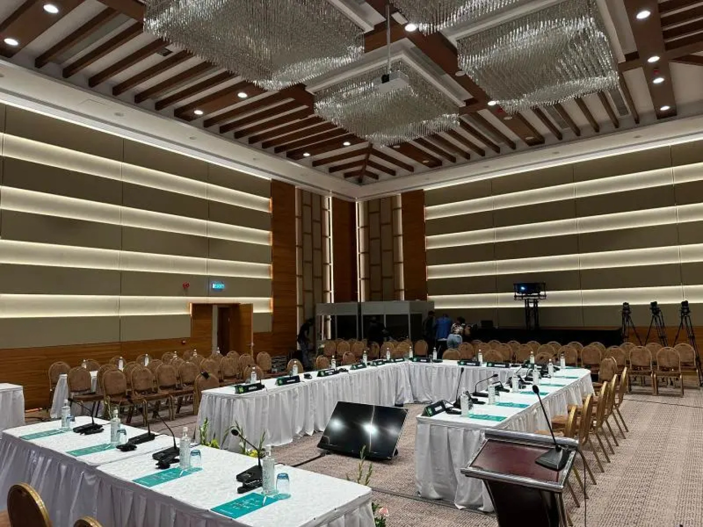 Ocean's Creek Beach Hotel