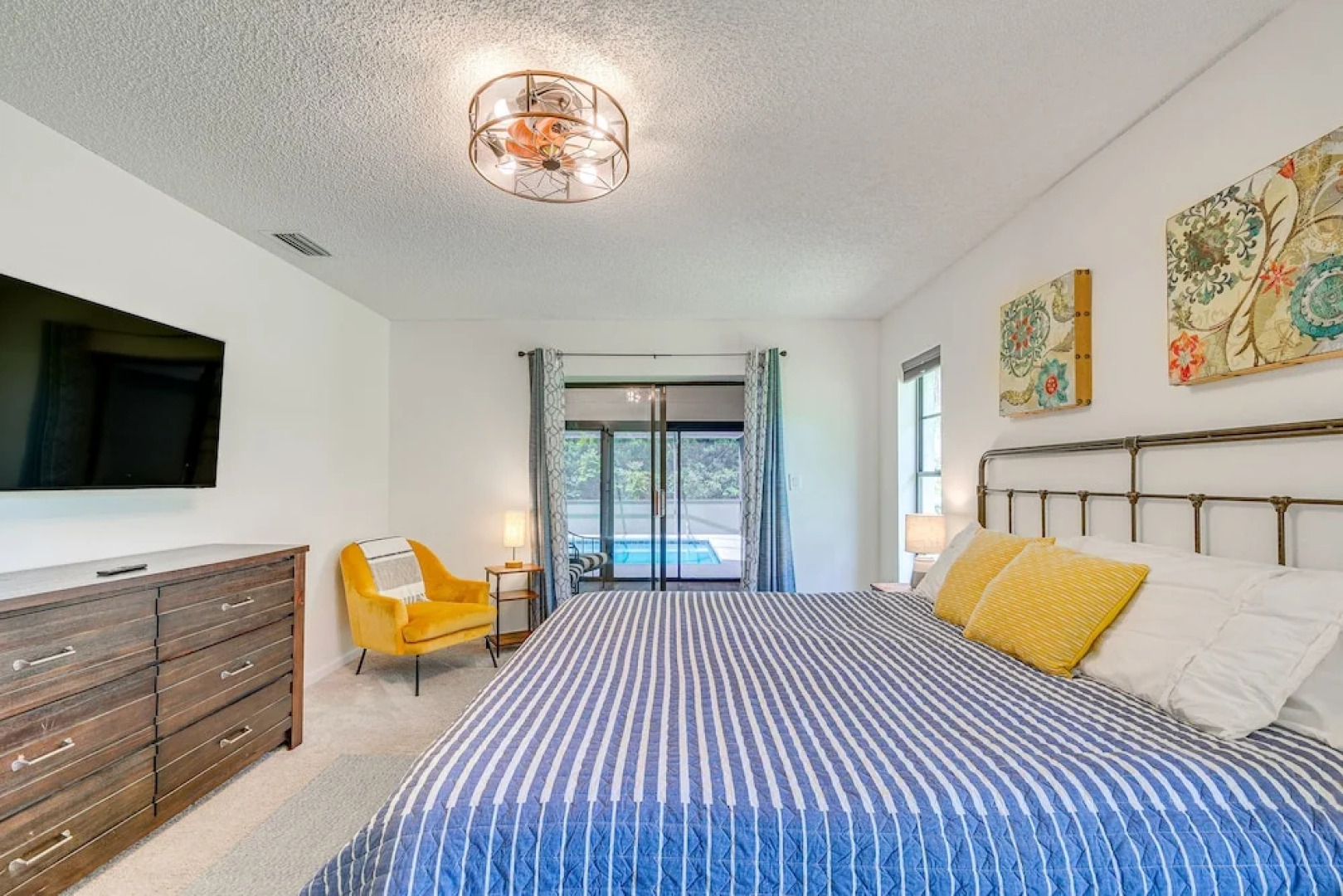 Spring Hill Retreat W/ Pool: 7 Mi To Weeki Wachee!