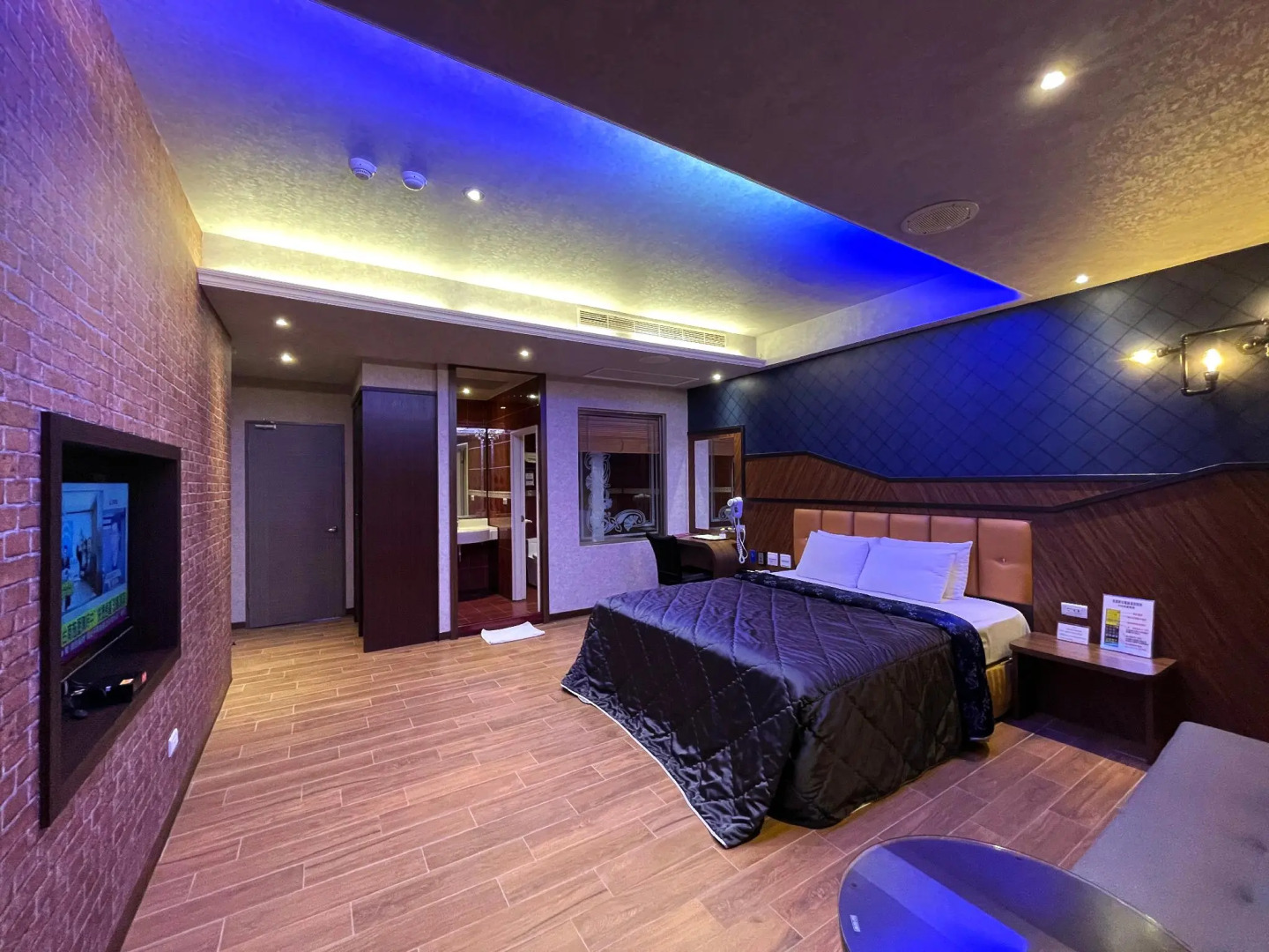 King & Princess Motel-Rende